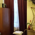 Voila ホームステイ コンスタンツァ