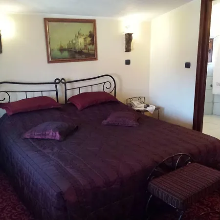 Voila Homestay