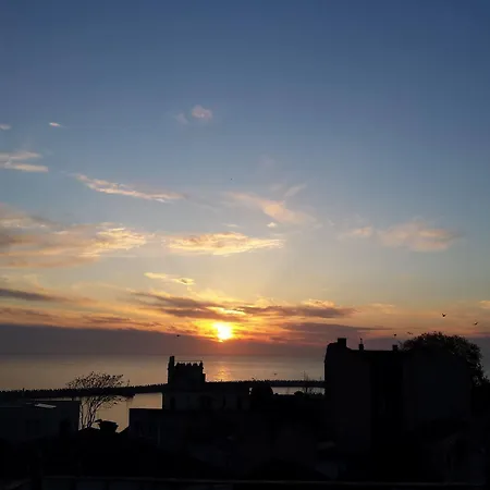 Voila Homestay Constanta